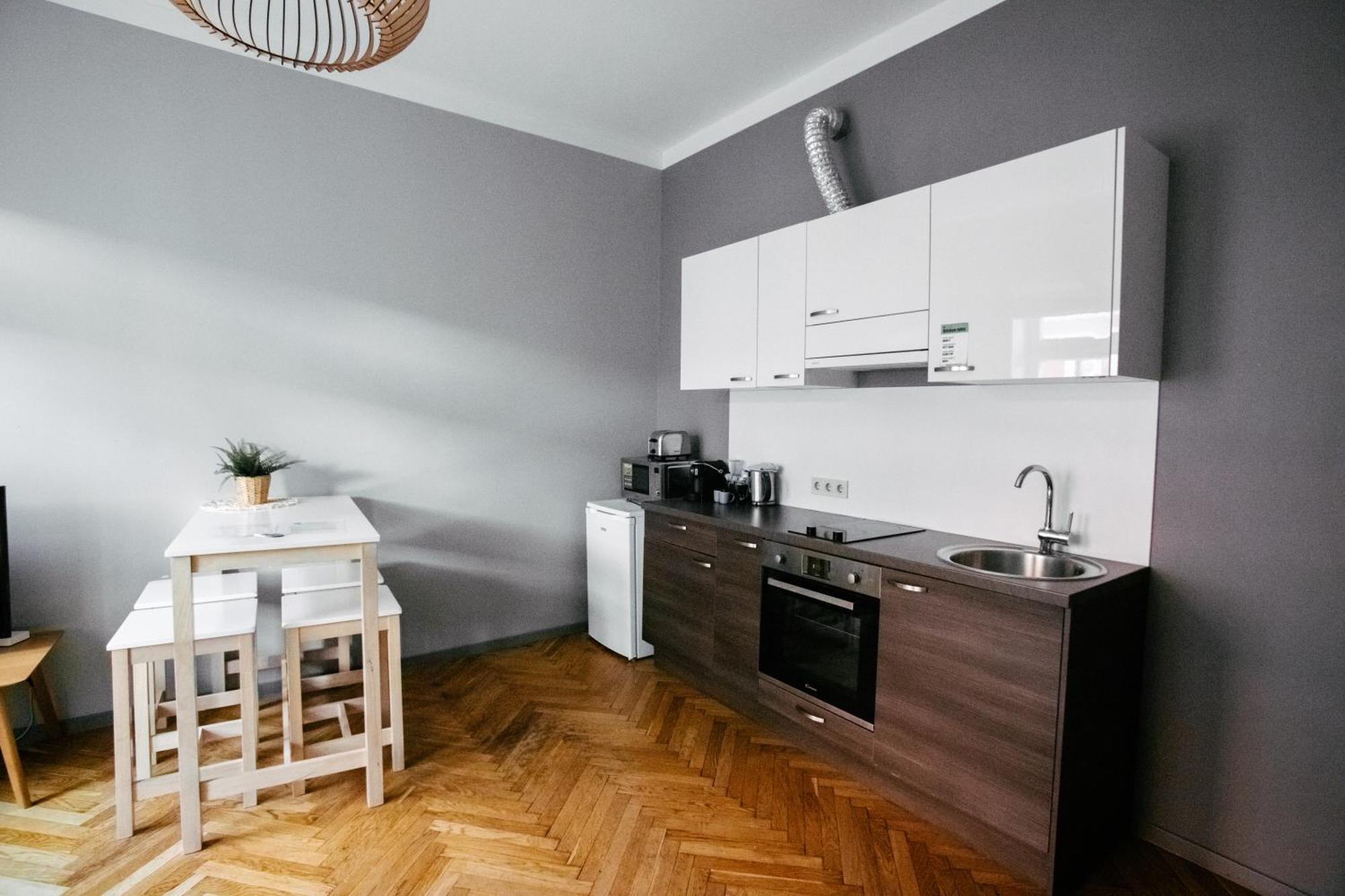 Greystone Suites & Apartments Riga Ruang foto