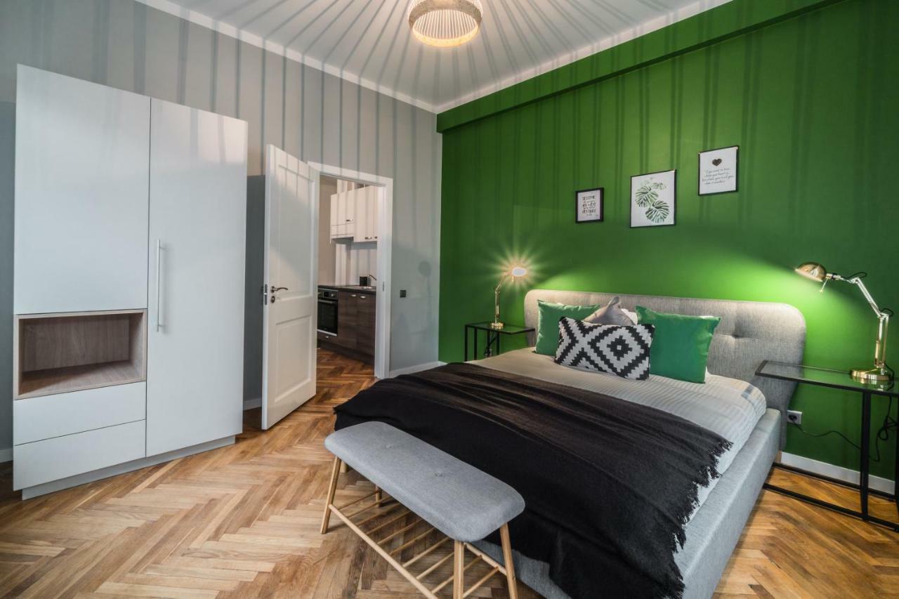Greystone Suites & Apartments Riga Bagian luar foto