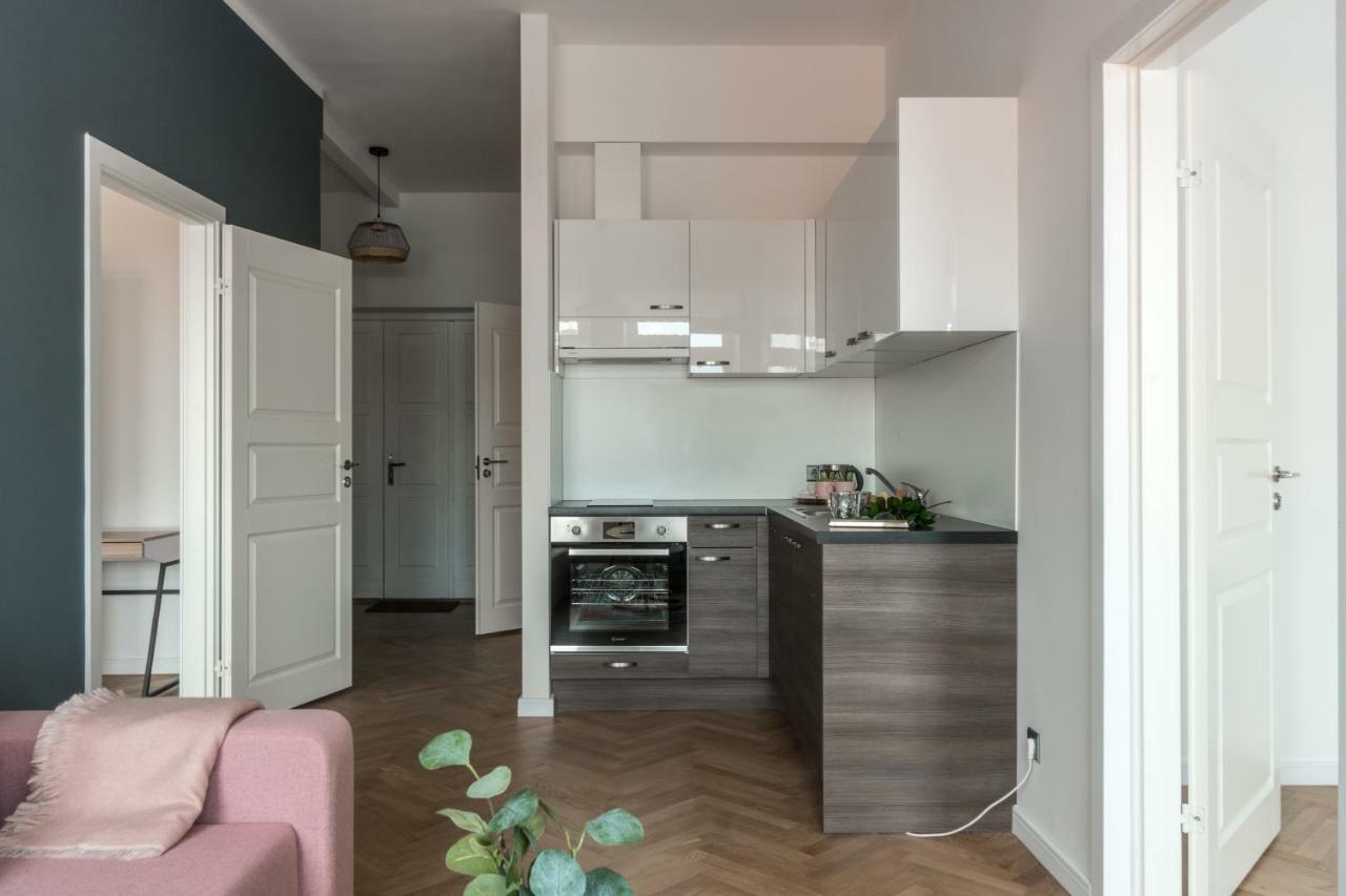 Greystone Suites & Apartments Riga Bagian luar foto
