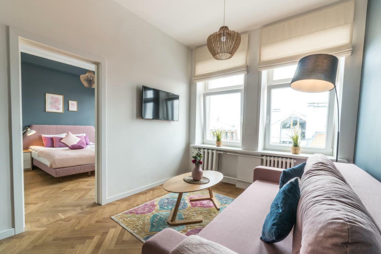 Greystone Suites & Apartments Riga Bagian luar foto
